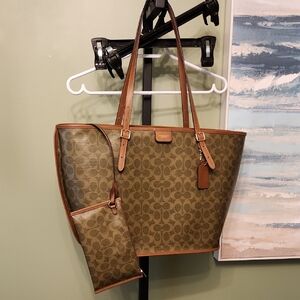 Coach Taxi Green and Brown Signature Tote